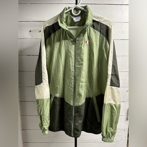 Champion Lightweght Windbreaker Block Pattern Full Zip Jacket - Picture 2 of 8